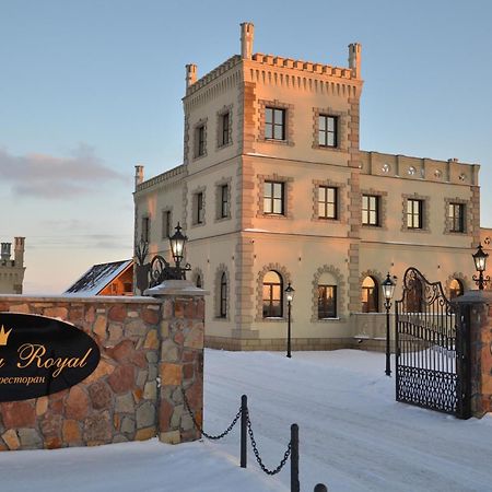 Chateau Royal Hotel Berezovka  외부 사진