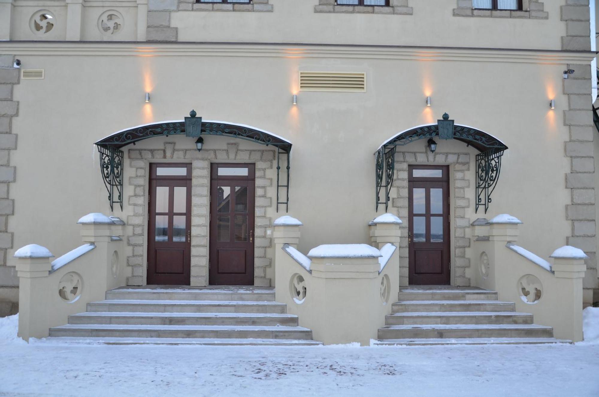 Chateau Royal Hotel Berezovka  외부 사진