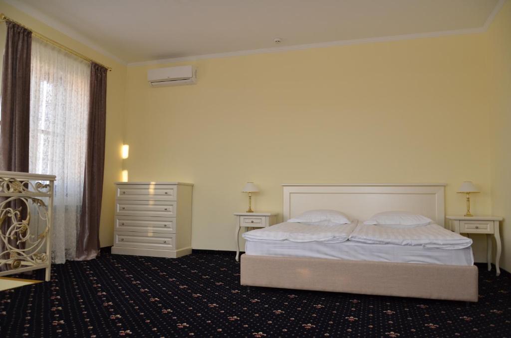 Chateau Royal Hotel Berezovka  객실 사진