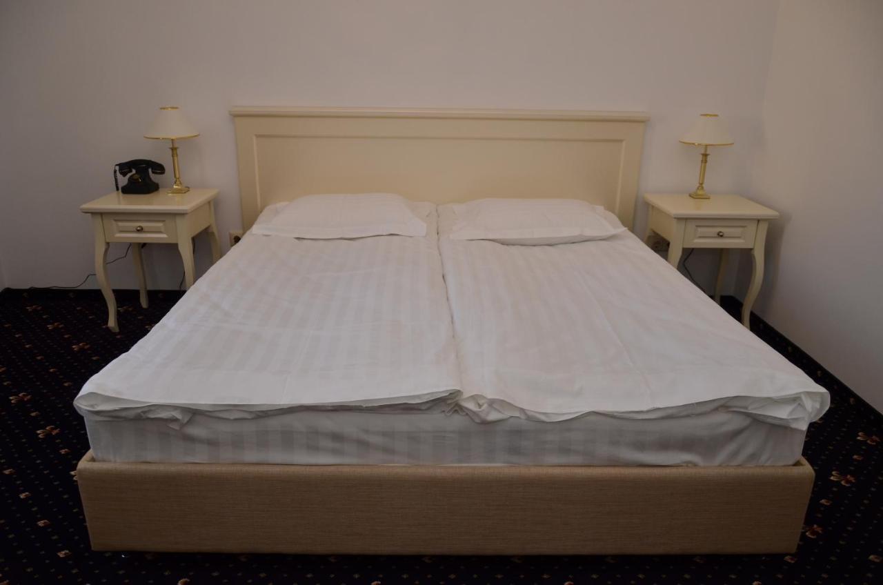 Chateau Royal Hotel Berezovka  객실 사진